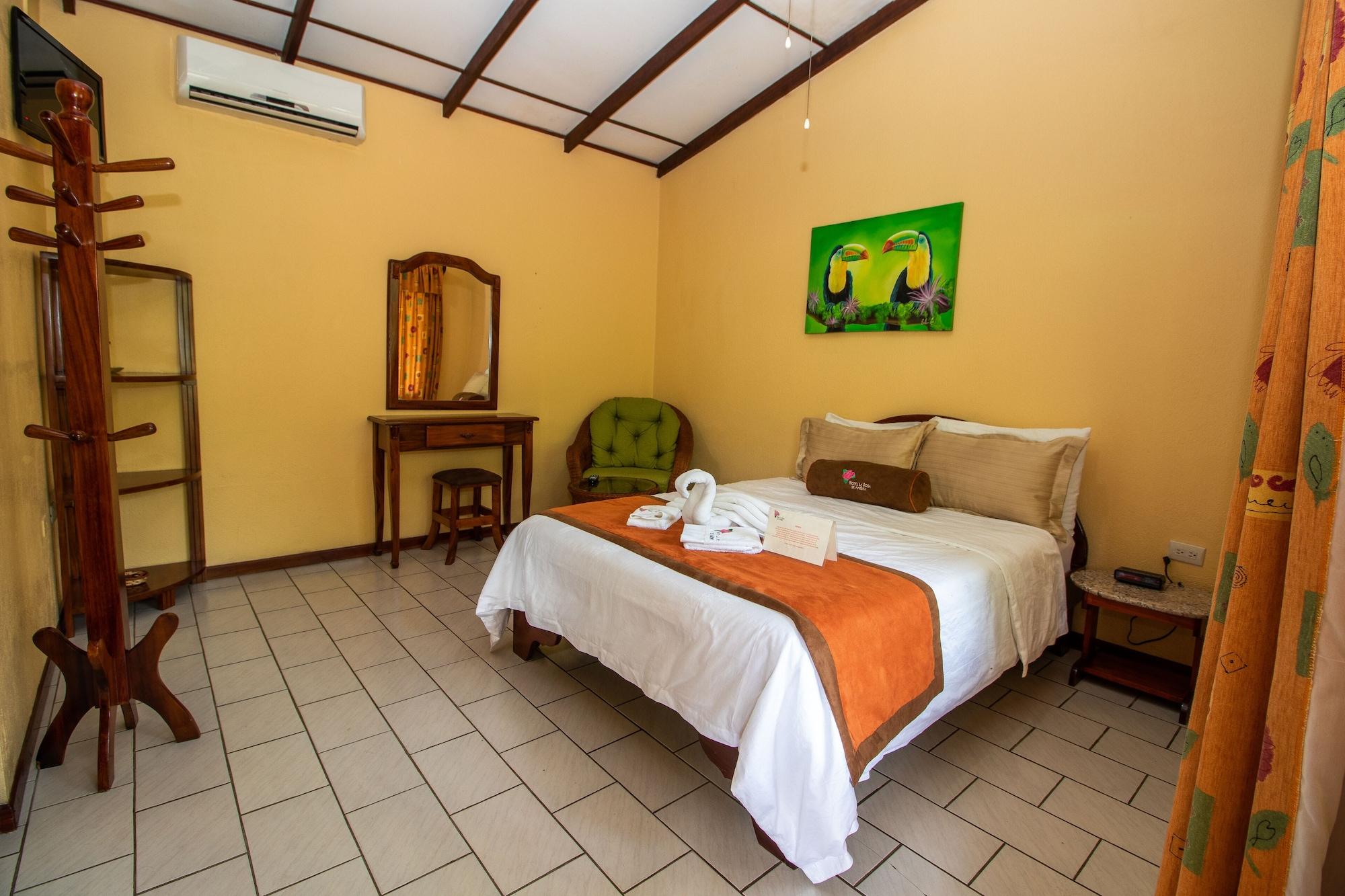 La Rosa De America Hotel Coyol