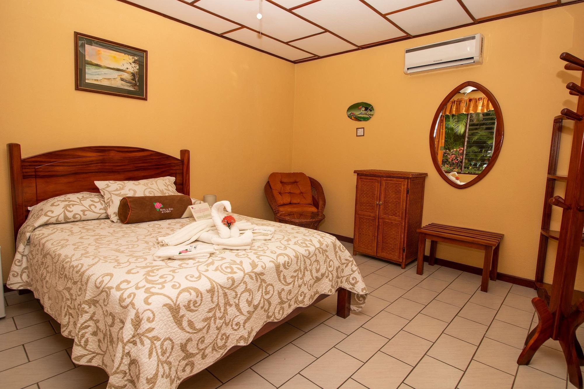 La Rosa De America 3* Coyol