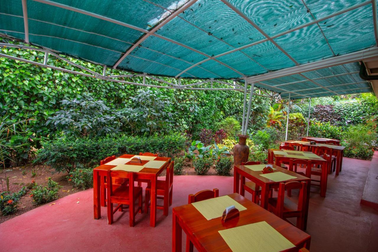 Hotel La Rosa De America 3*